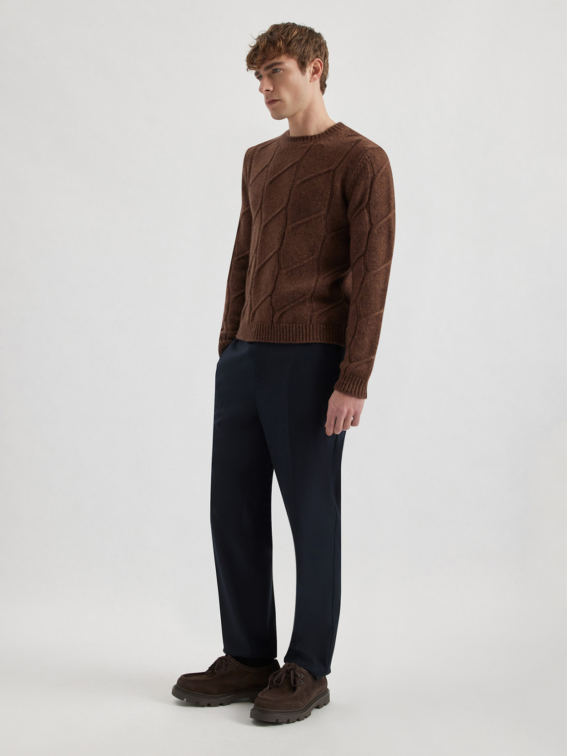 ALPHA STUDIO: ARAN CREW NECK SWEATER IN VIRGIN WOOL