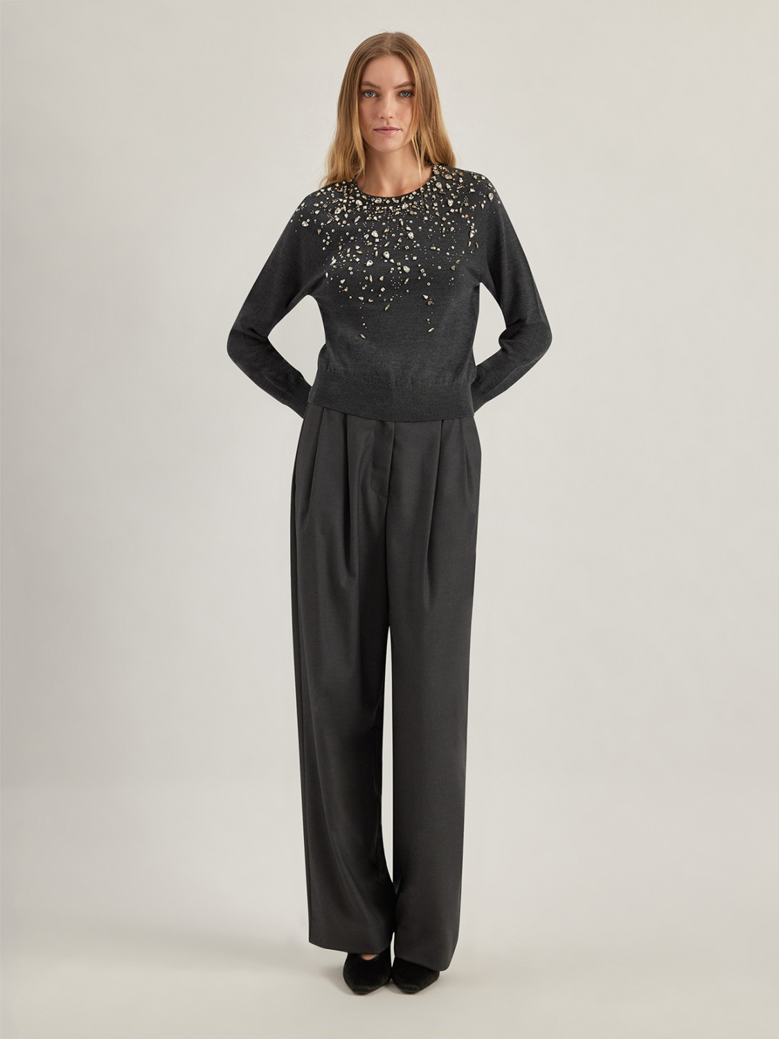 ALPHA STUDIO: CREW NECK SWEATER WITH STUDS AND RHINESTONES