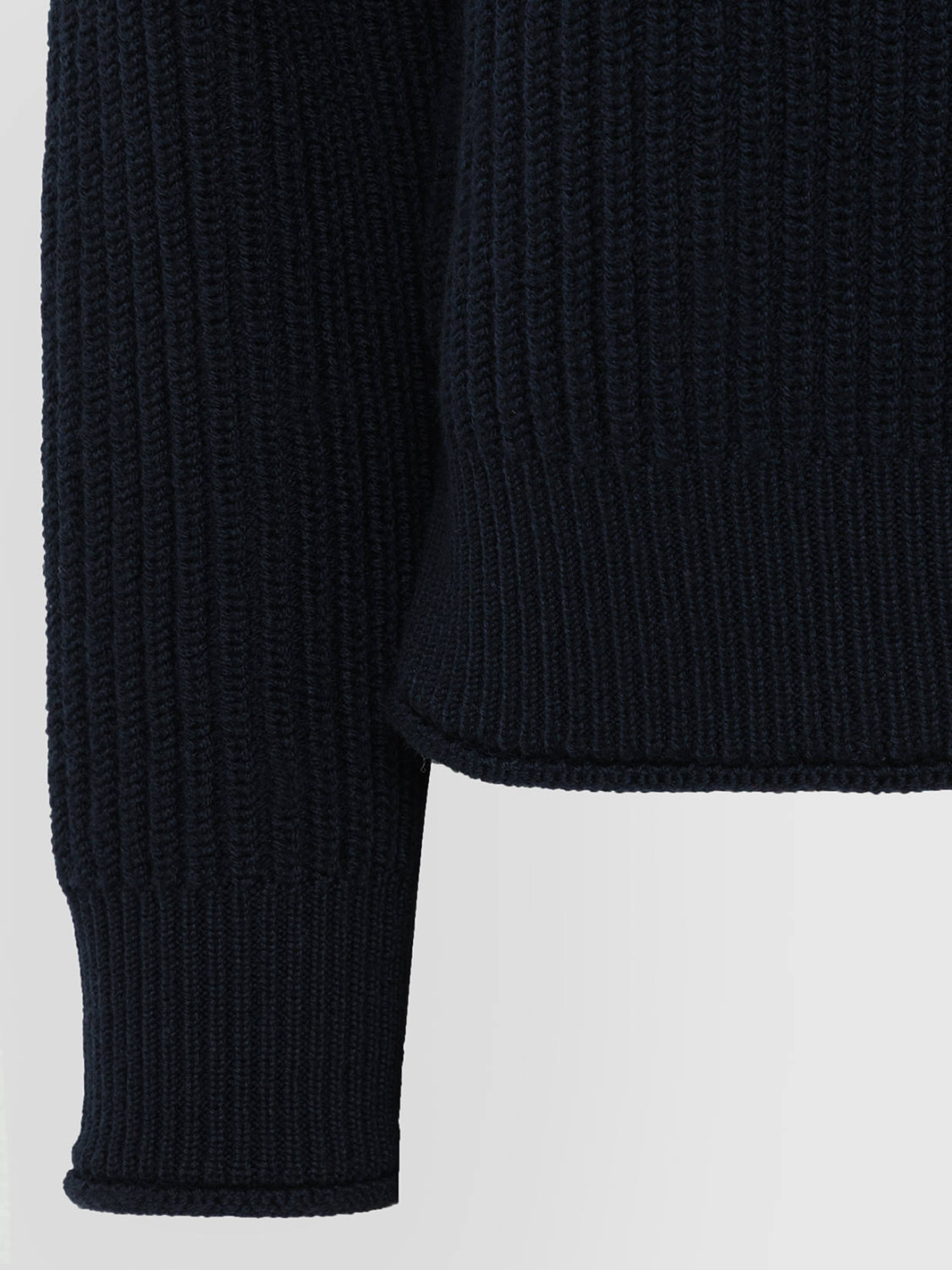 ALPHA STUDIO: DAILY CREW NECK SWEATER