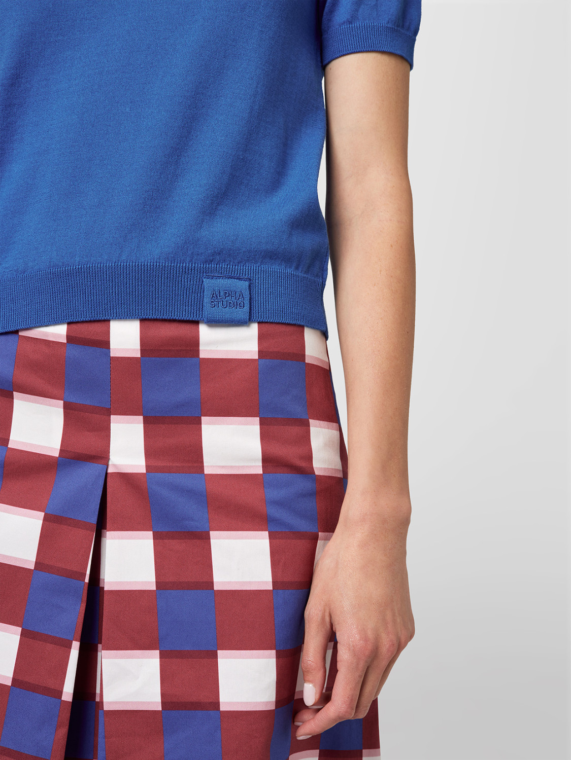 ALPHA STUDIO: EASY TO STYLE NECKLACE