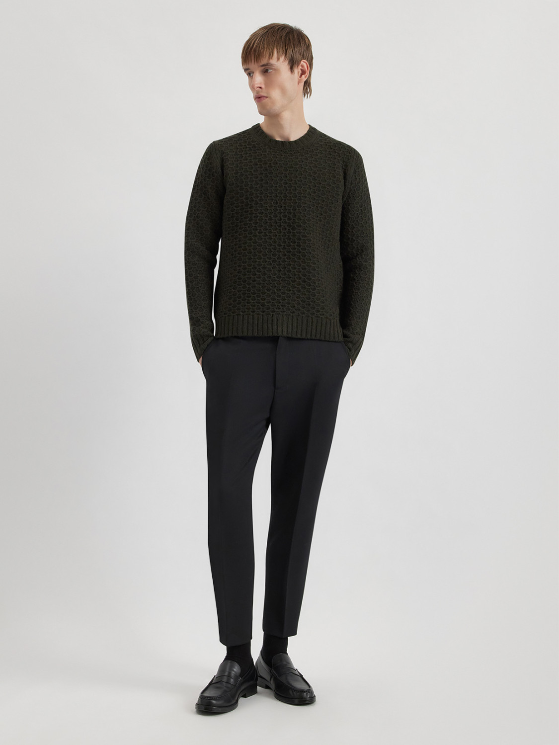 ALPHA STUDIO: HEXAGON MICRO-STITCH CREW NECK SWEATER