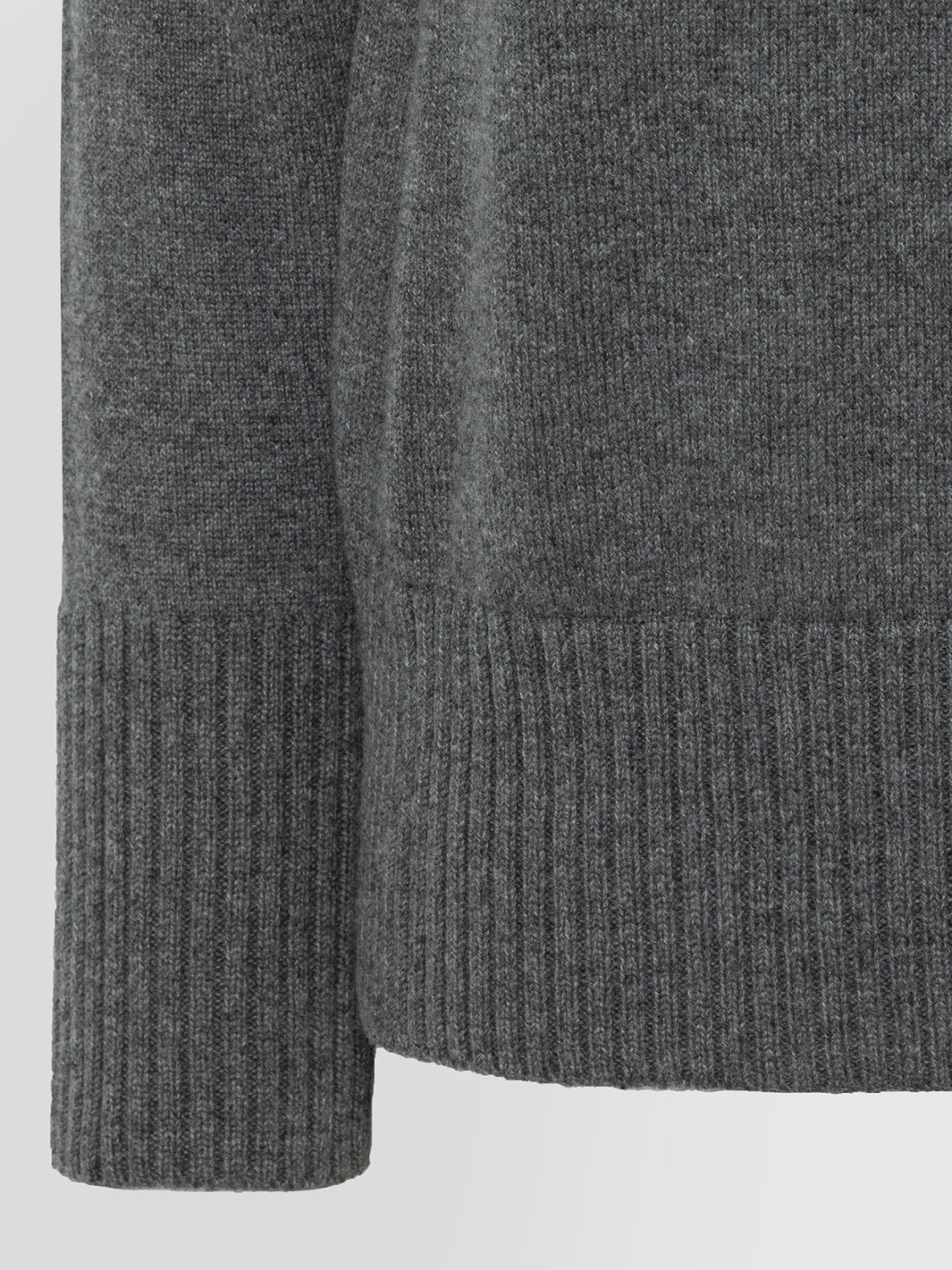 ALPHA STUDIO: FOUR SEASON CREW NECK SWEATER
