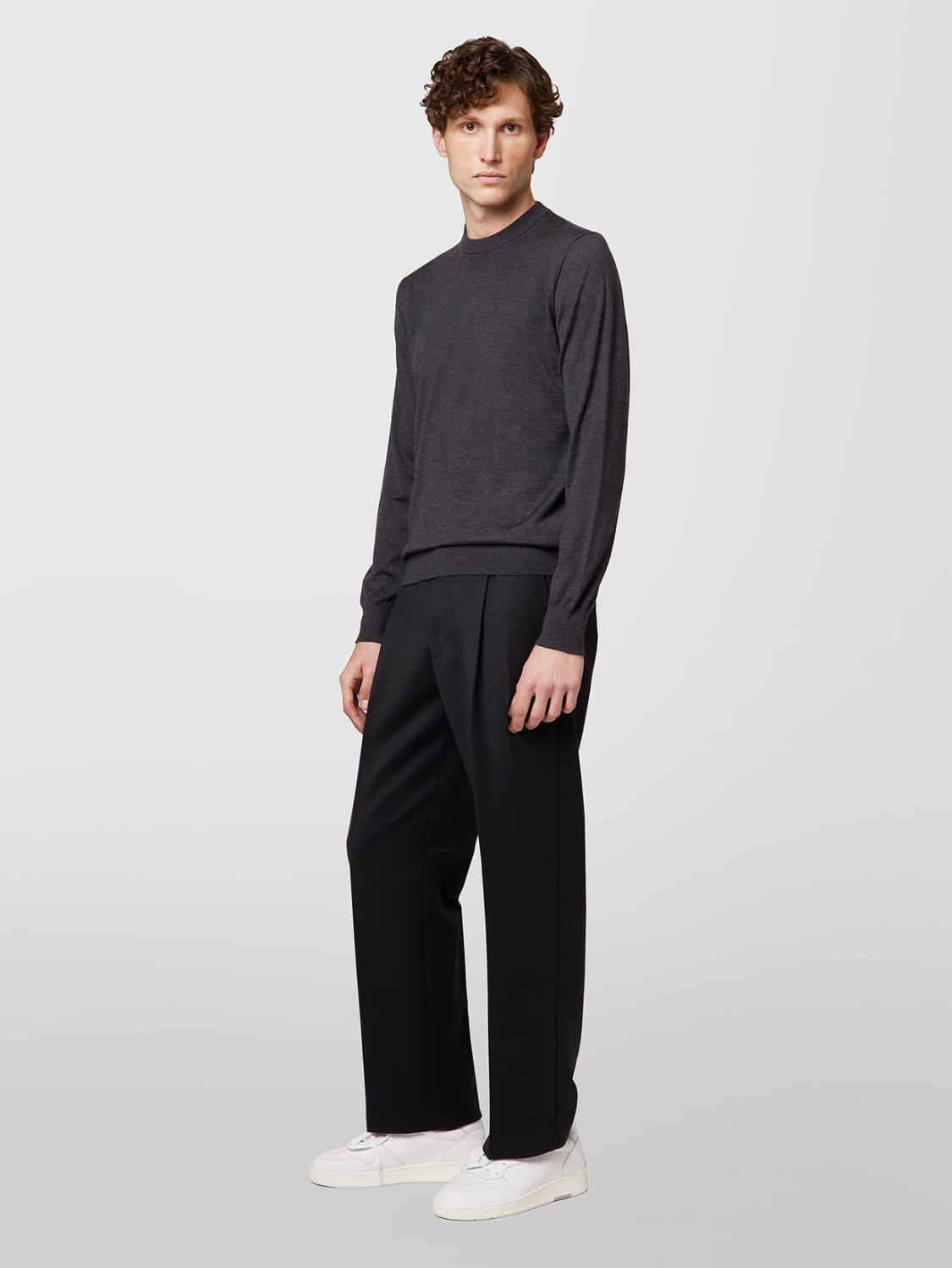 ALPHA STUDIO: COL ROND EN CACHEMIRE PEIGNE'