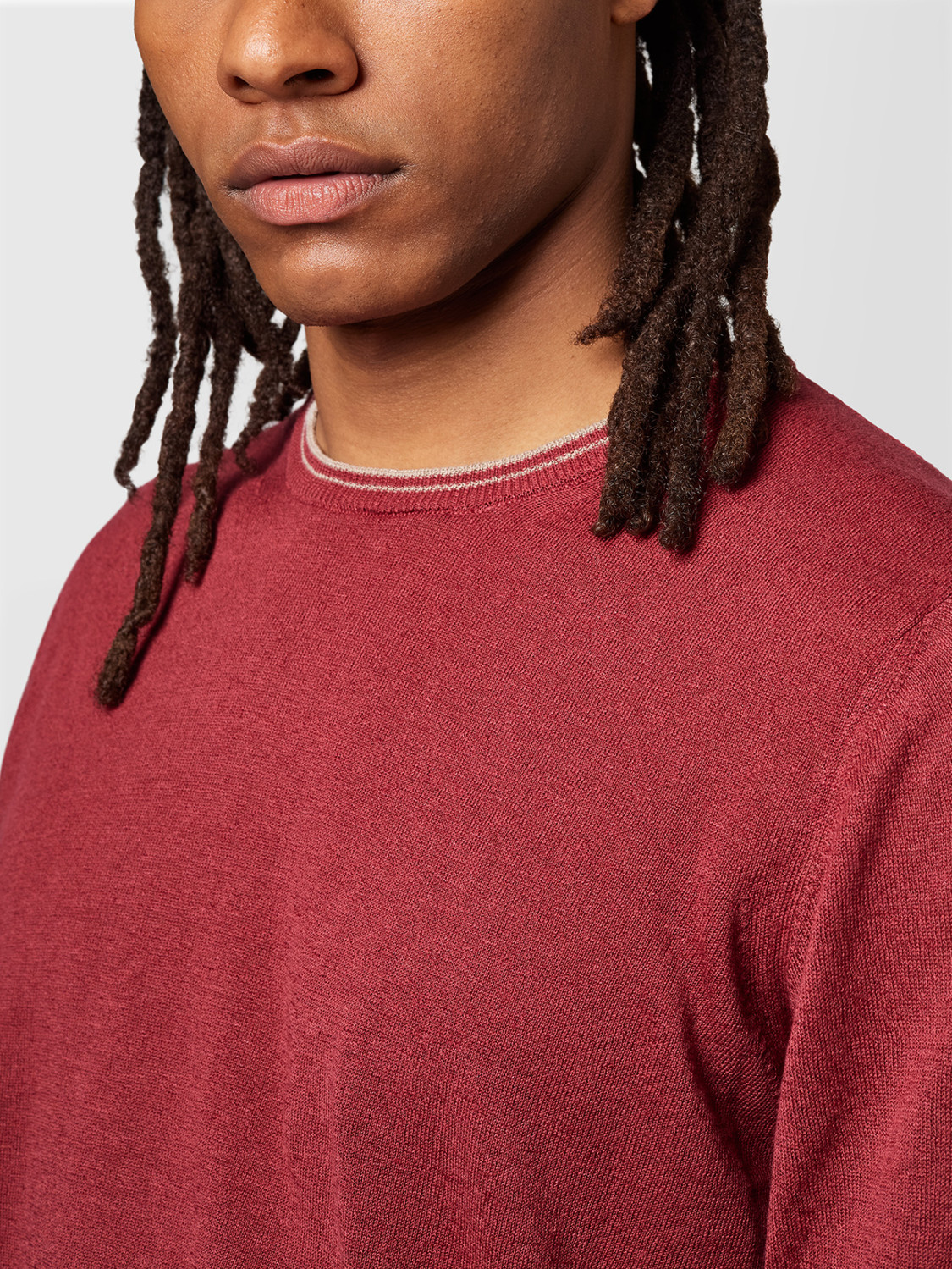 ALPHA STUDIO: GIROCOLLO IN LINO E COTONE