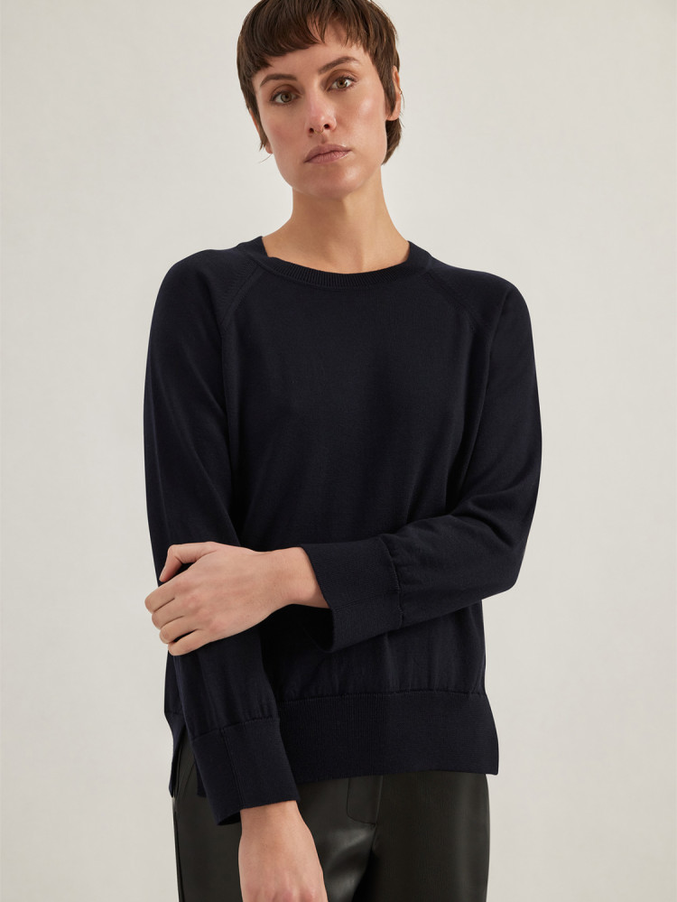 JERSEY DE CUELLO REDONDO EN LANA MERINO