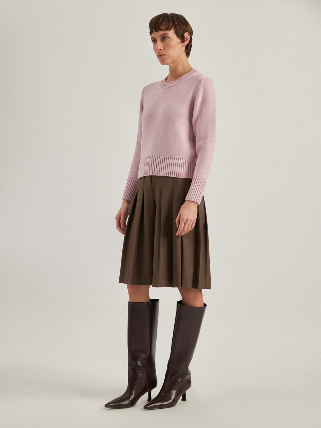 ALPHA STUDIO: JERSEY DE CUELLO REDONDO EN LANA MERINO