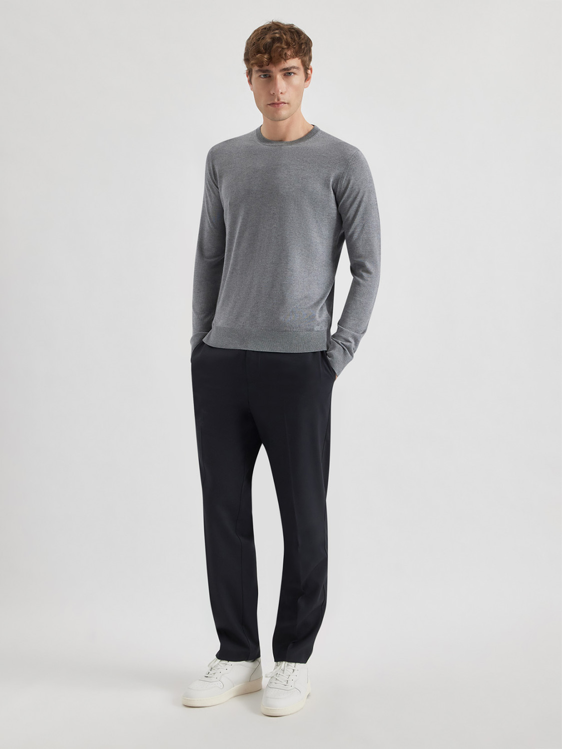 ALPHA STUDIO: CREW NECK SWEATER IN SILK AND CASHMERE