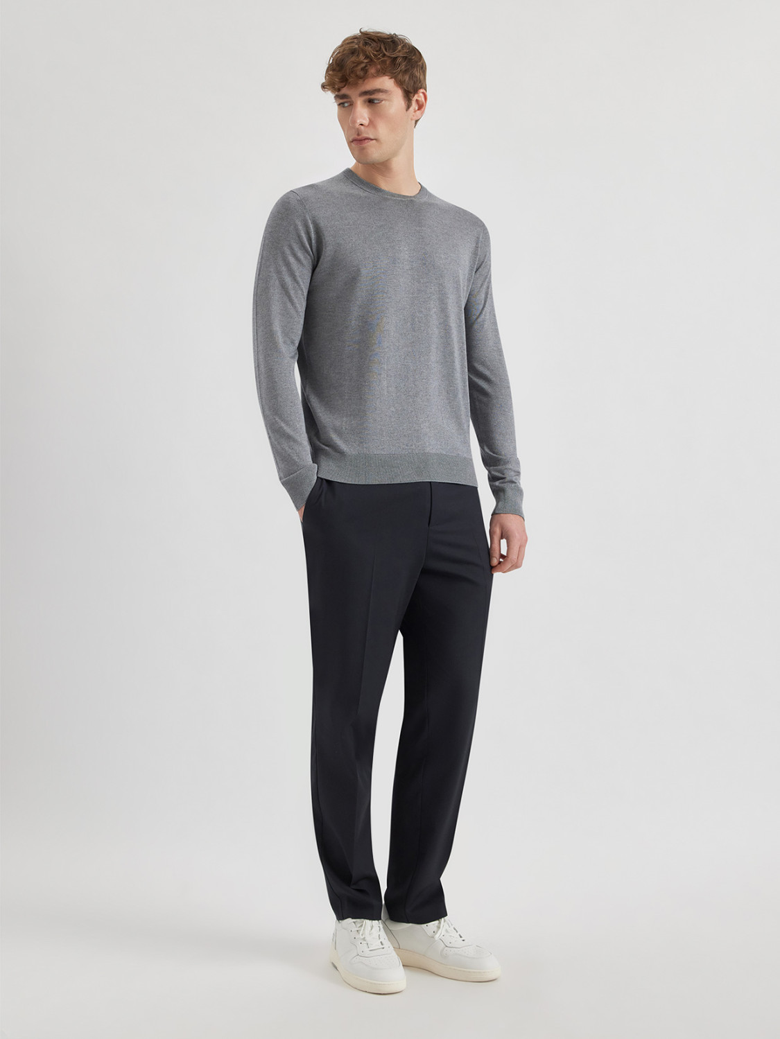 ALPHA STUDIO: CREW NECK SWEATER IN SILK AND CASHMERE
