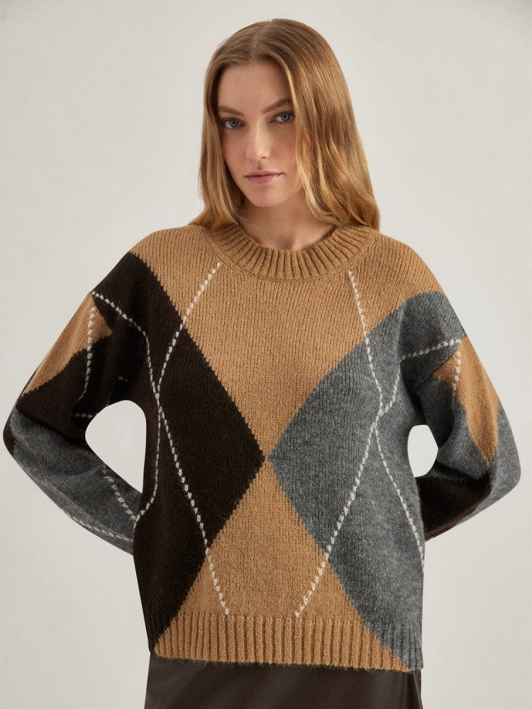ARGYLE INTARSIA CREW NECK SWEATER