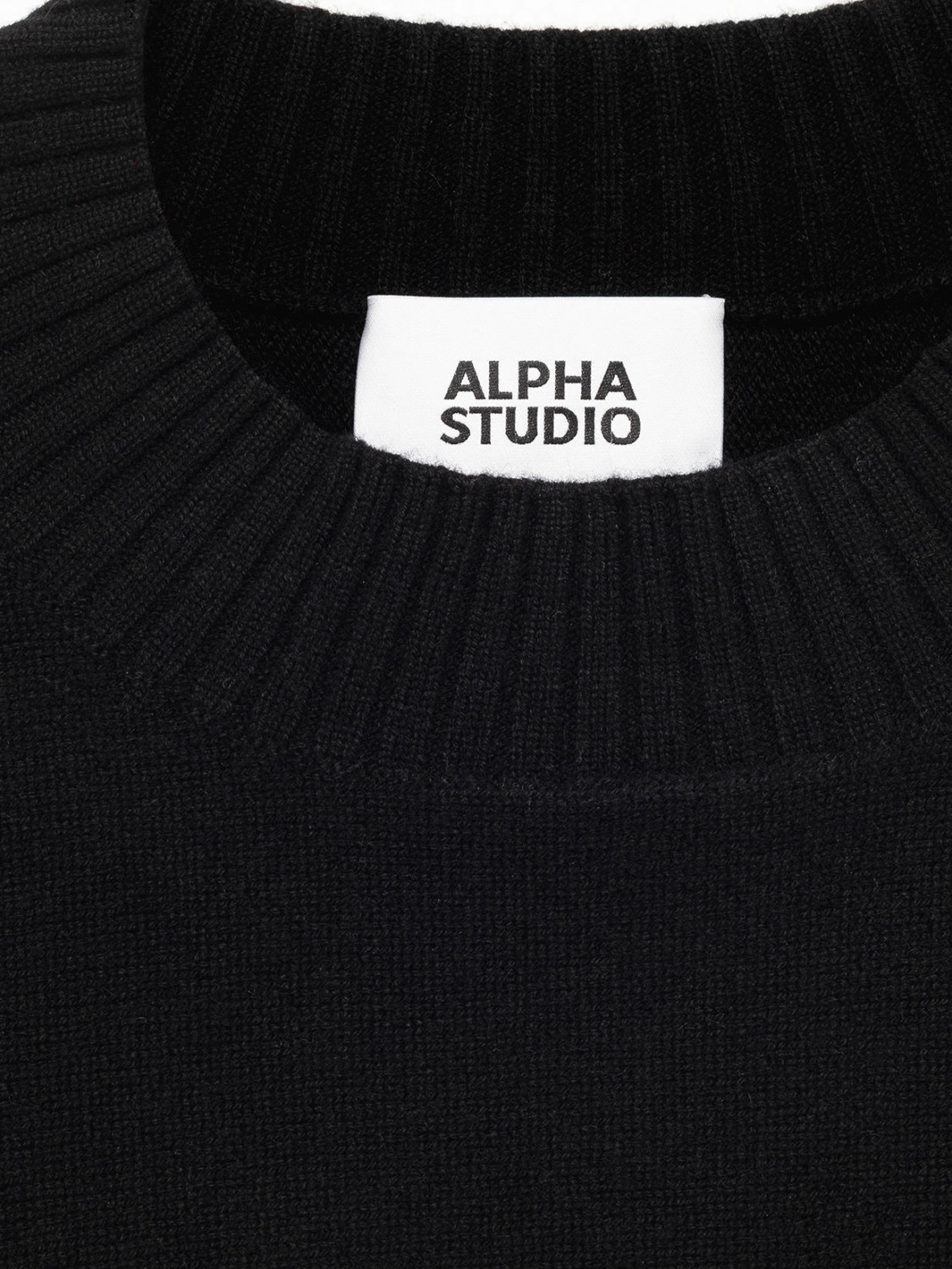 ALPHA STUDIO: CONTEMPORARY KIMONO CREW NECK SWEATER