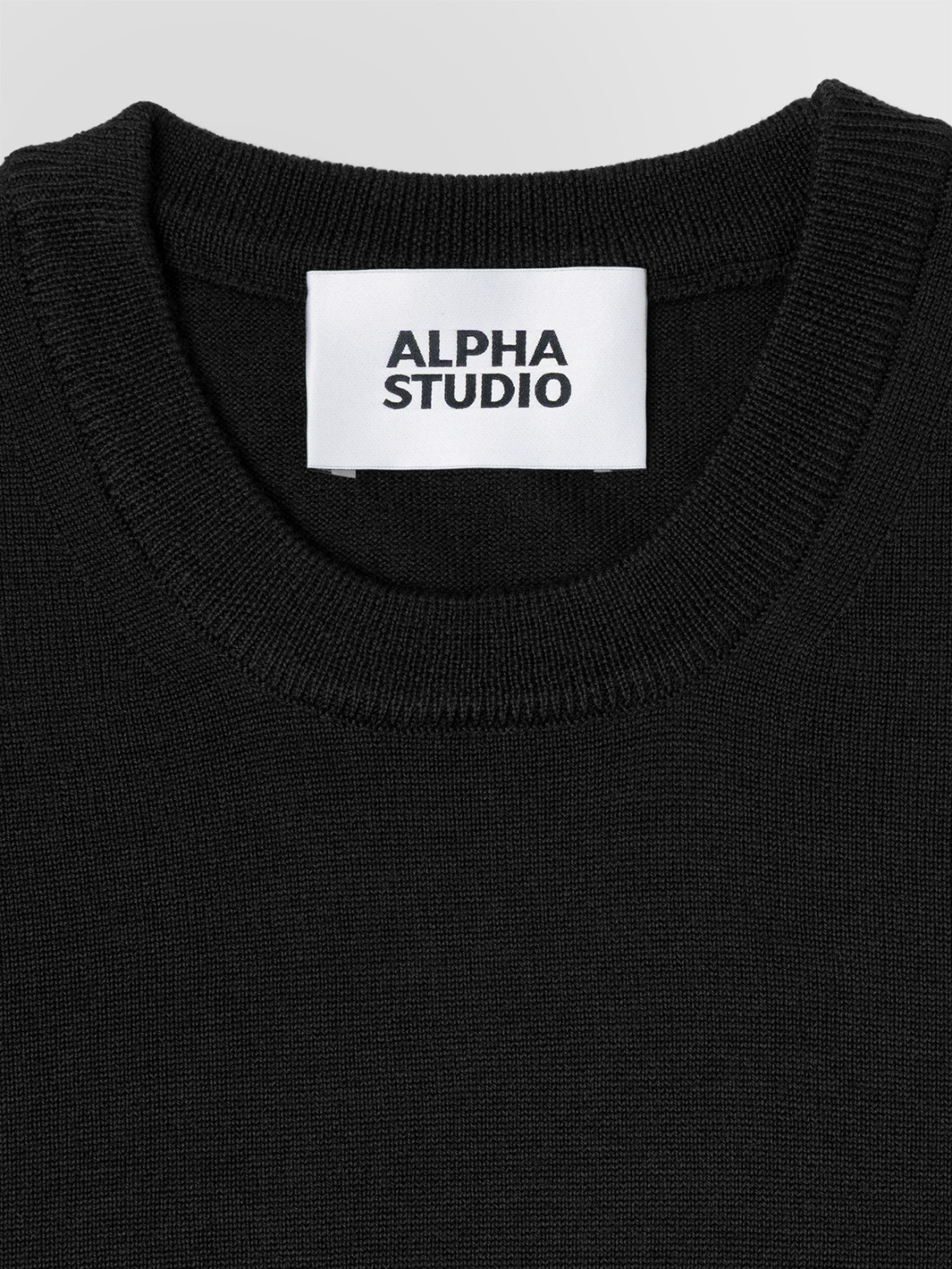ALPHA STUDIO: GIROCOLLO SLIM IN MERINOS