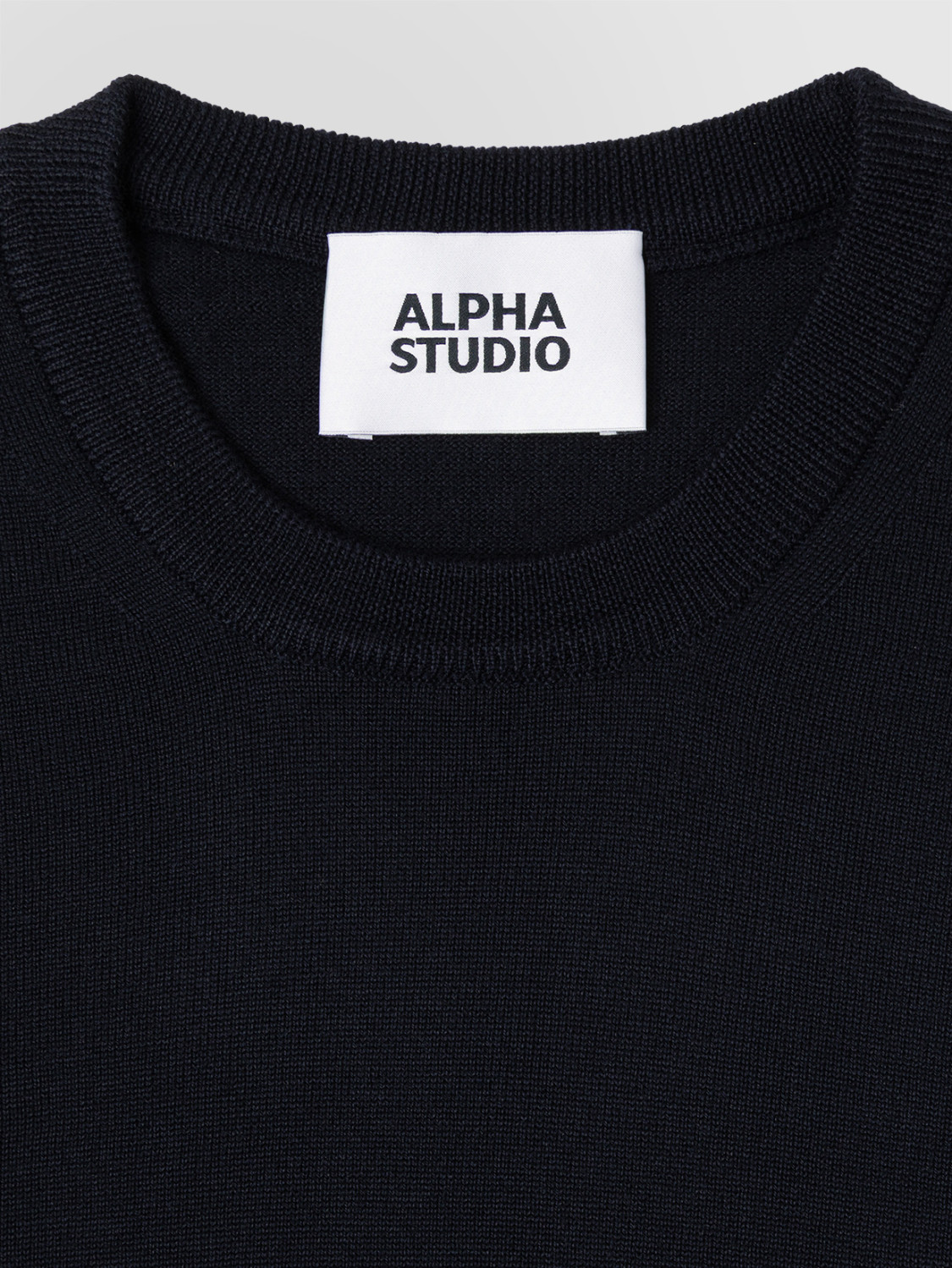 ALPHA STUDIO: GIROCOLLO SLIM IN MERINOS