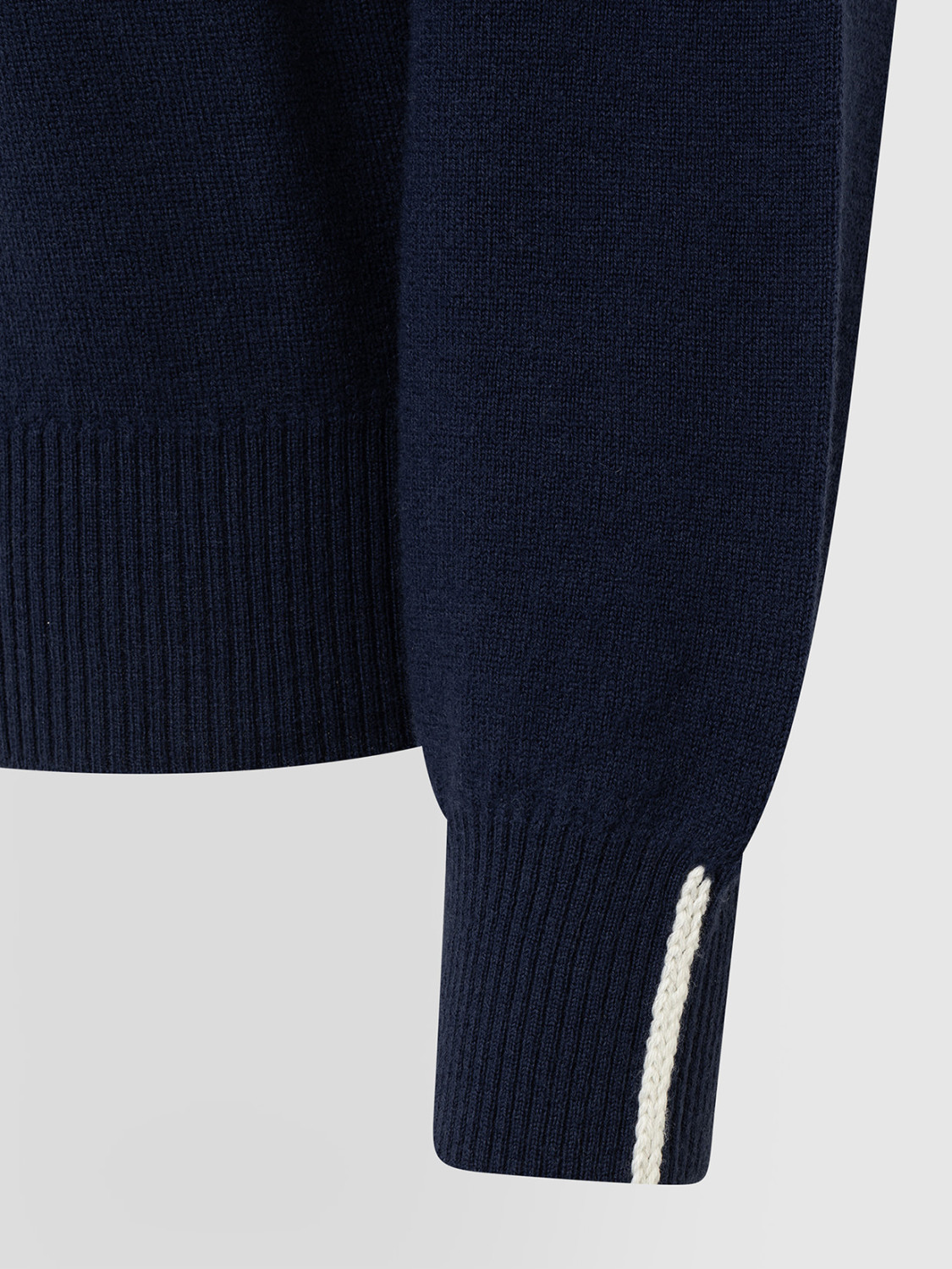 ALPHA STUDIO: GIROCOLLO URBAN BASIC IN LANA GEELONG