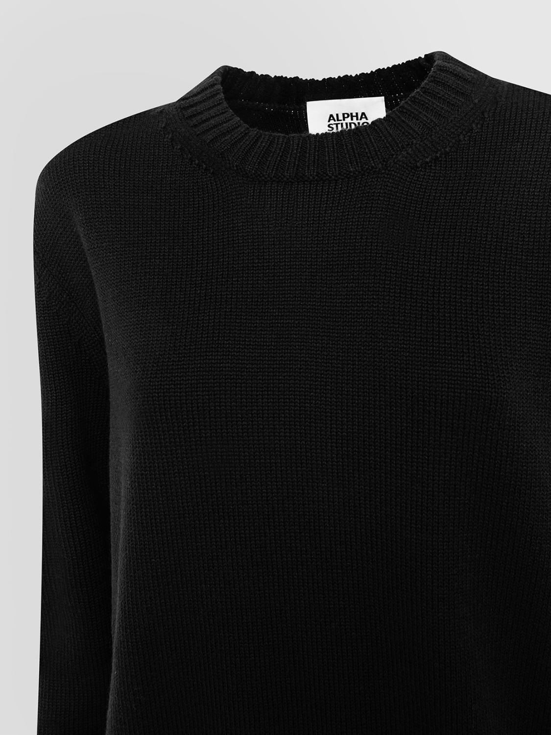 ALPHA STUDIO: GIROCOLLO URBAN IN MERINOS