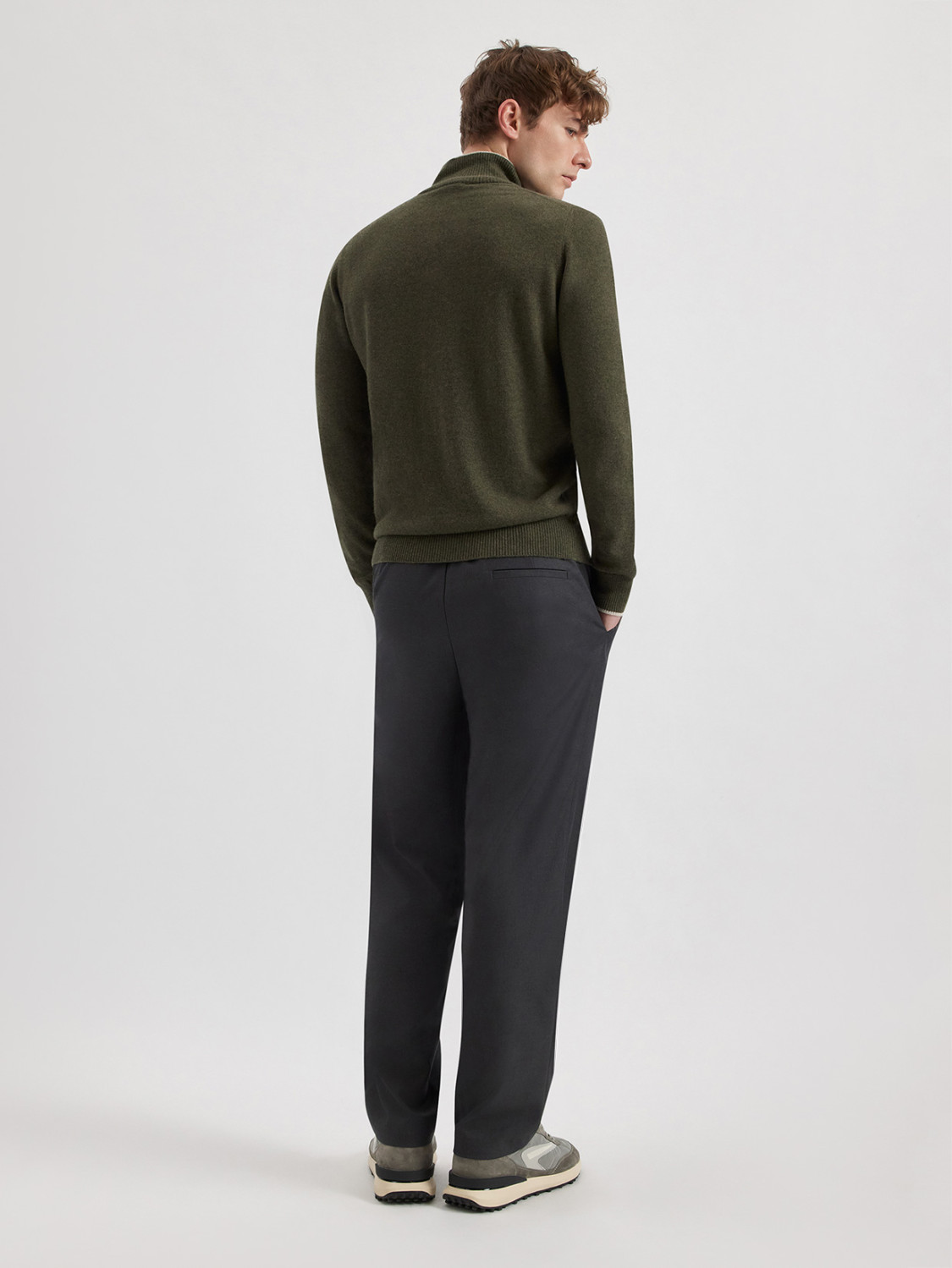 ALPHA STUDIO: JERSEY BASIC DE CUELLO PERKINS EN LANA GEELONG
