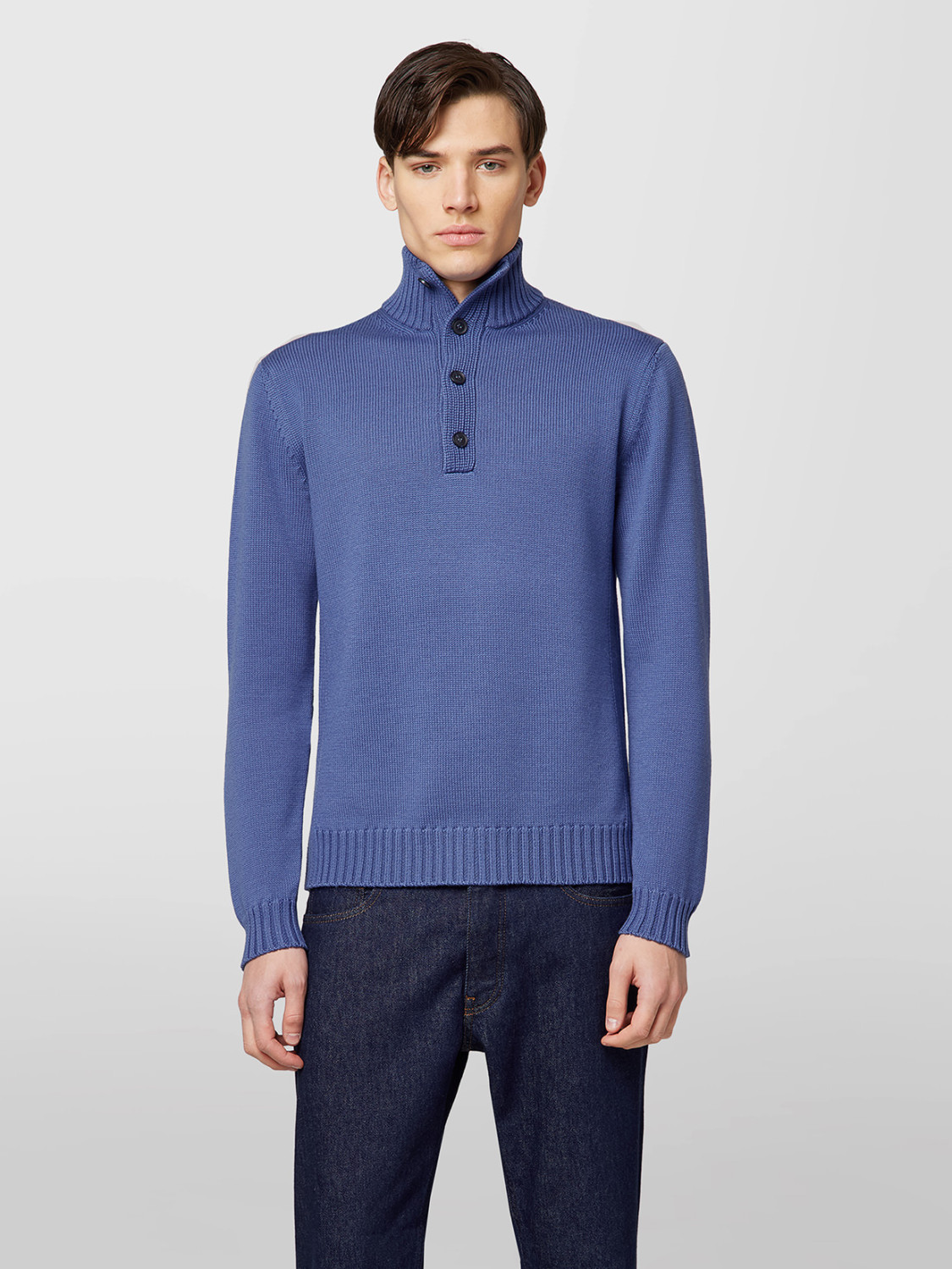 ALPHA STUDIO: URBAN GRANDAD NECK SWEATER IN MERINO WOOL