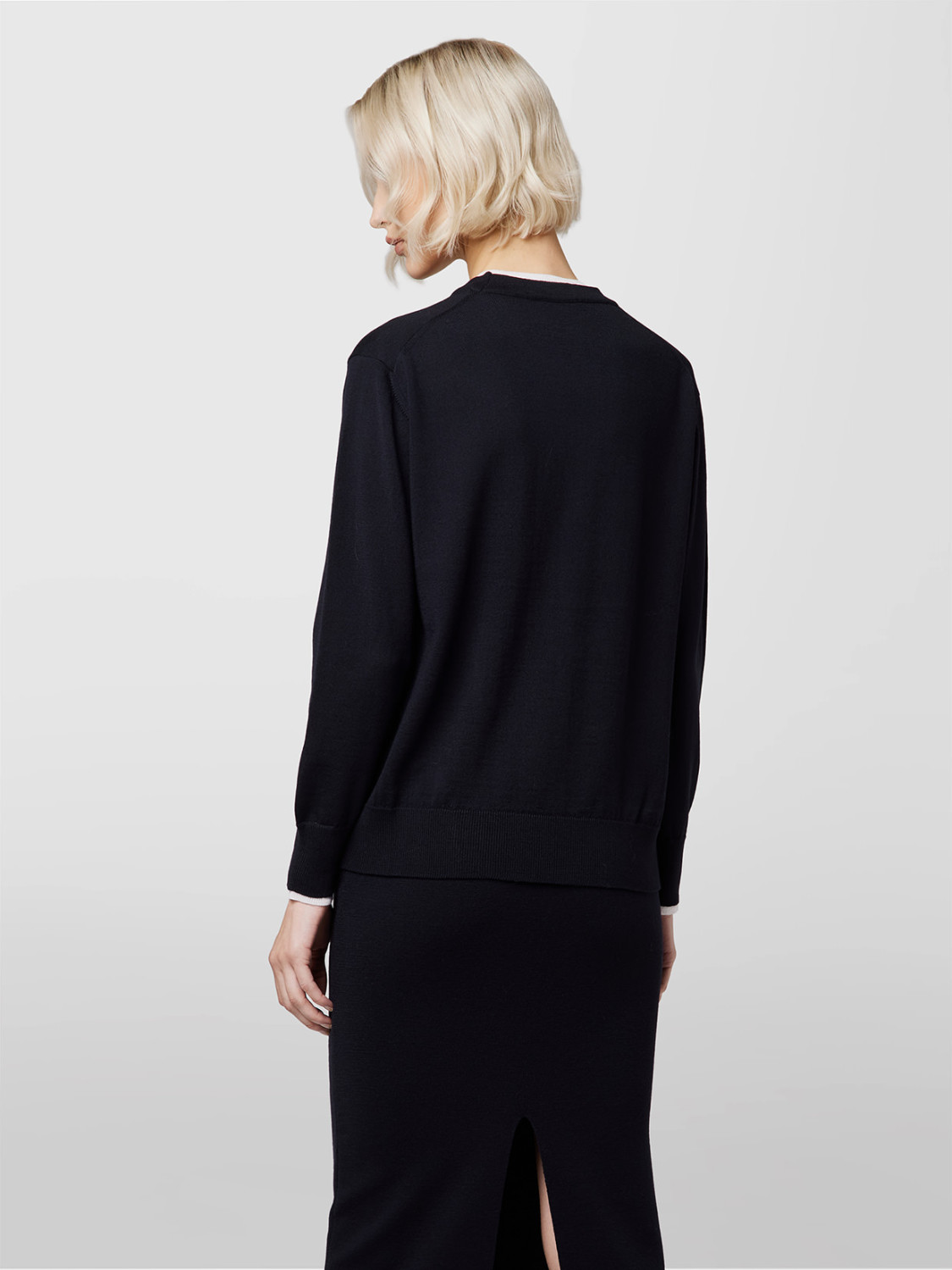 ALPHA STUDIO: CASUAL MOOD LONG SLEEVE CREW NECK SWEATER