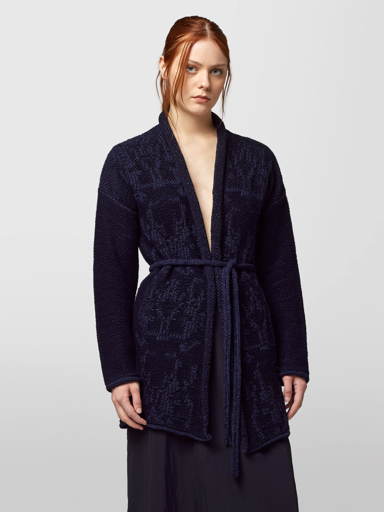 ALPHA STUDIO Woman: Knitwear and Apparel SS 2025