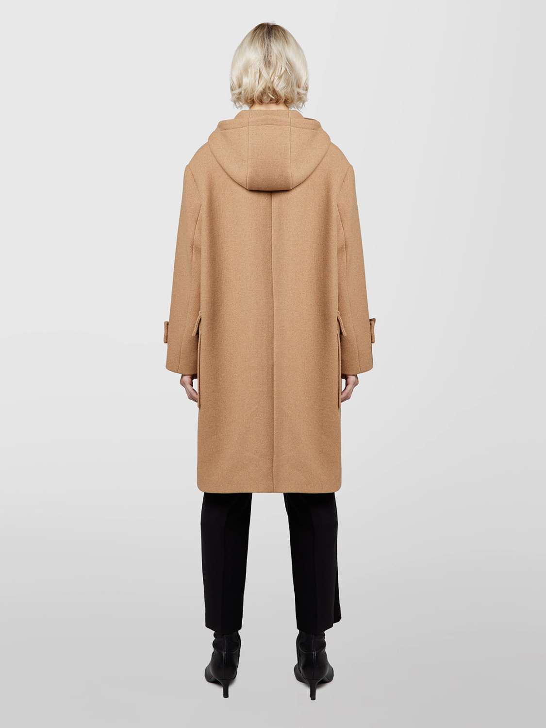 ALPHA STUDIO: MONTGOMERY IN PANNO LANA