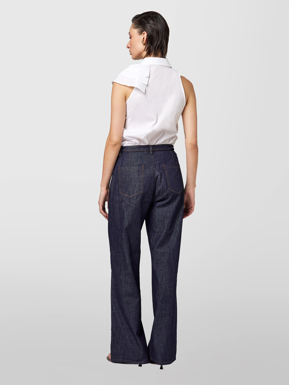 ALPHA STUDIO: CHAMBRAY PANTS