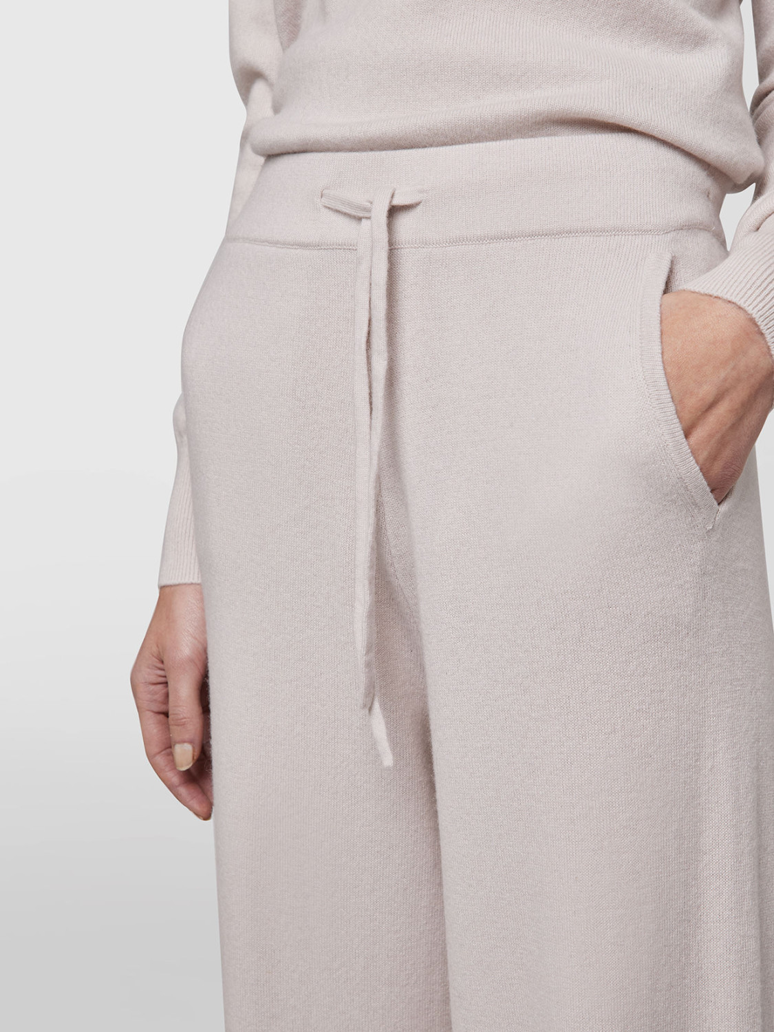 ALPHA STUDIO: MIX SHAPES PANTS