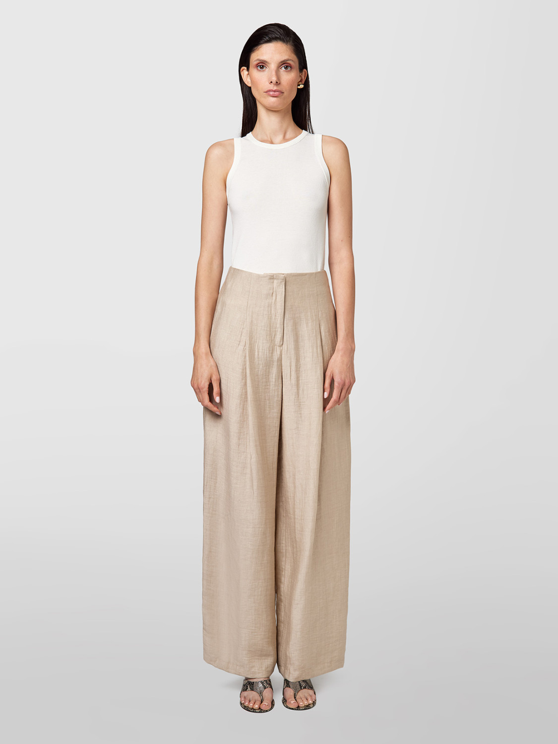 ALPHA STUDIO: LINEN PLEATED TROUSERS