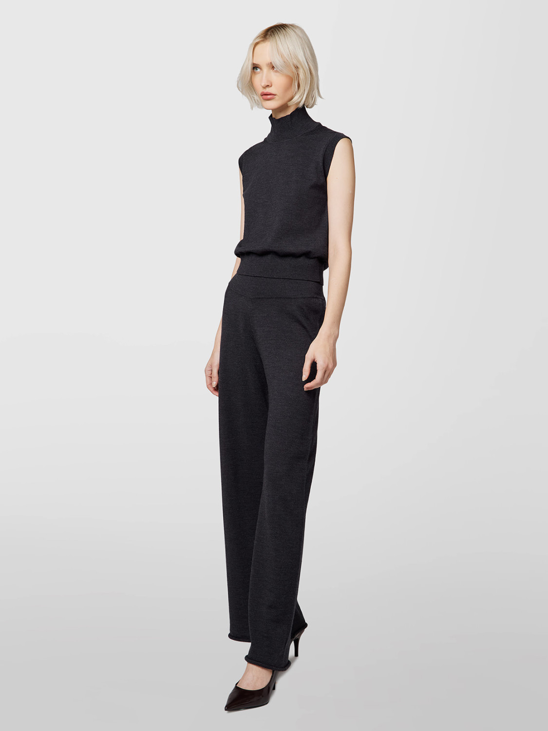 ALPHA STUDIO: TIMELESS PANTS