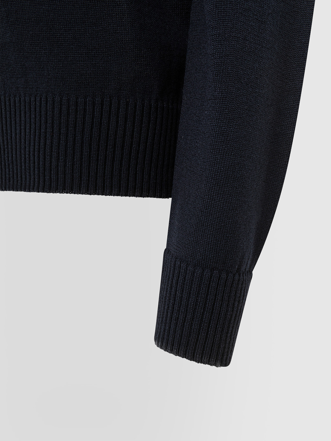 ALPHA STUDIO: POLO BÁSICO EN MERINO