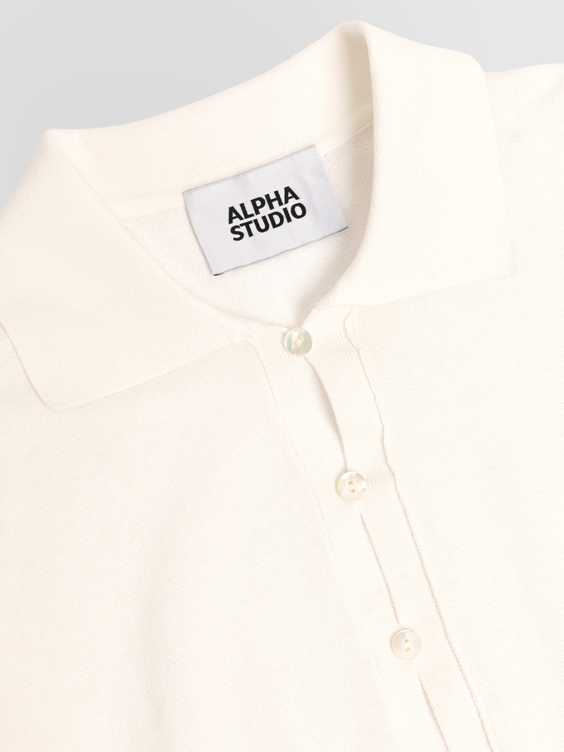 ALPHA STUDIO: CREPE POLO