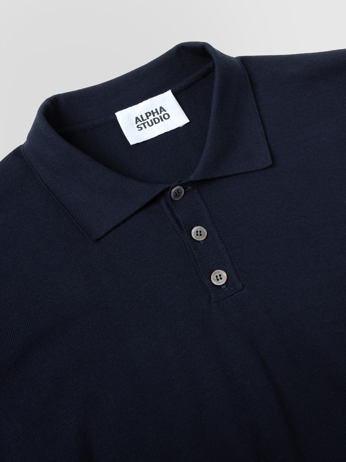 ALPHA STUDIO: POLO EN CREPE