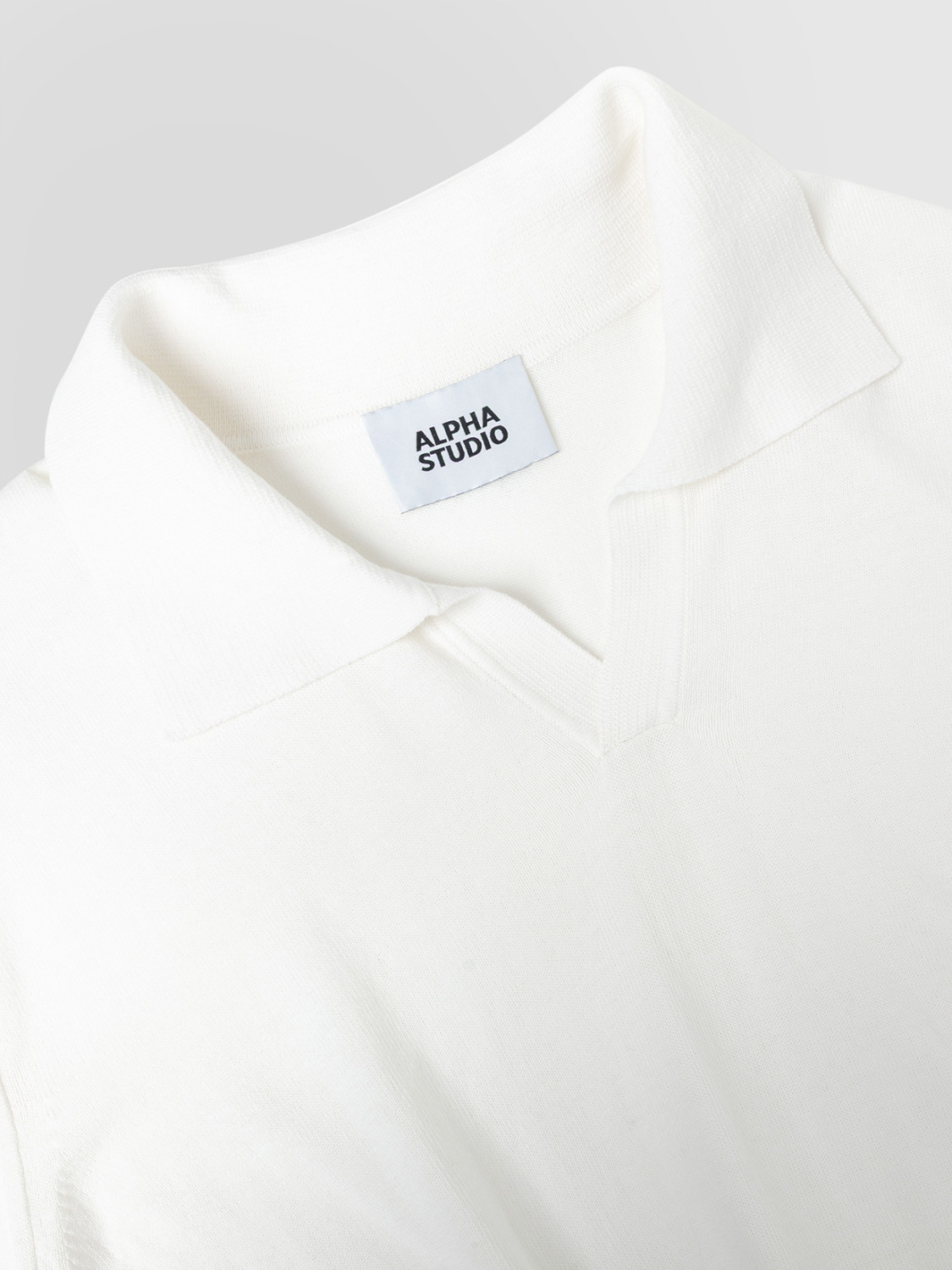 ALPHA STUDIO: POLO EN CREPE