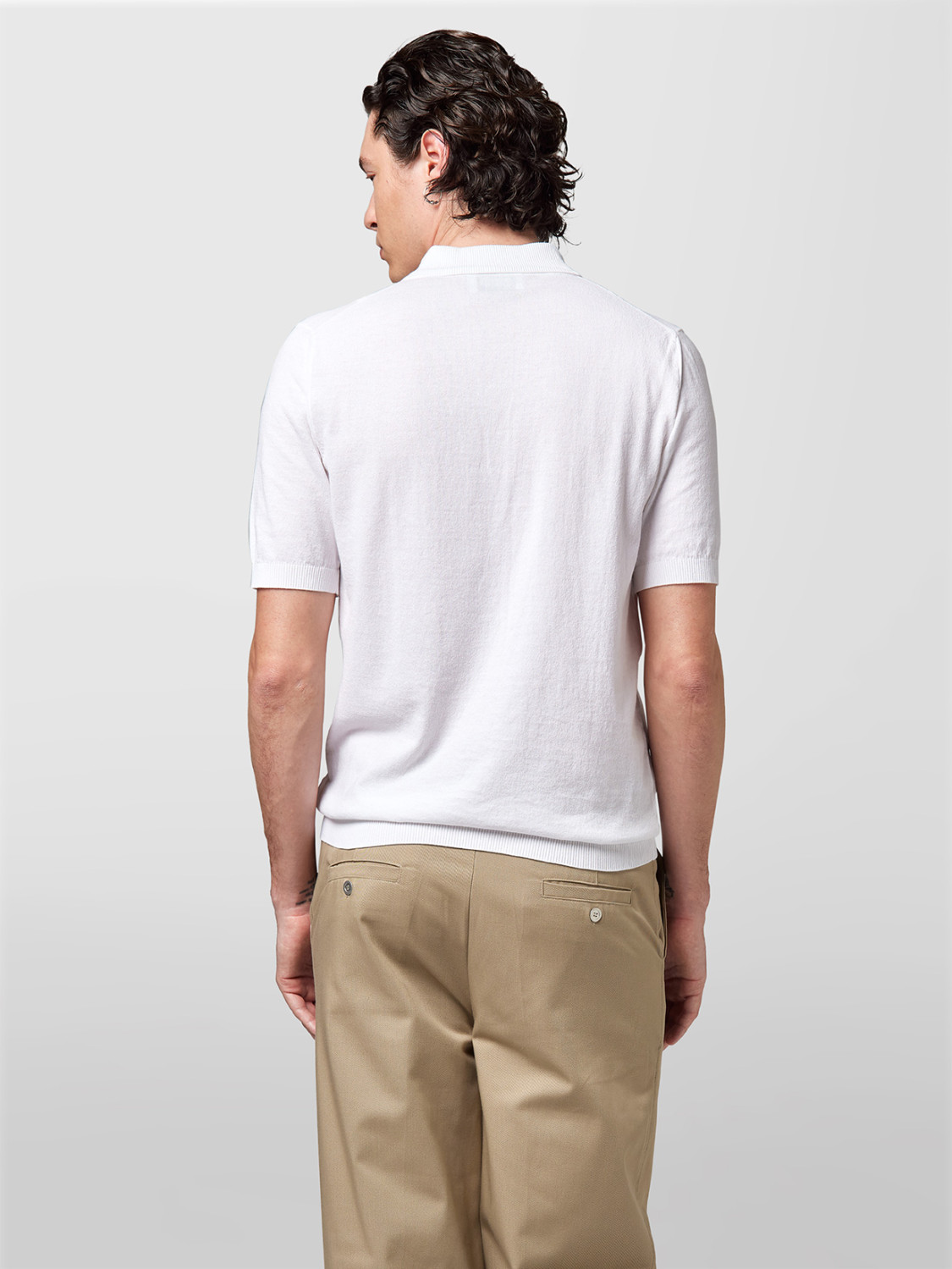 ALPHA STUDIO: POLO EN CREPE TÉCNICO