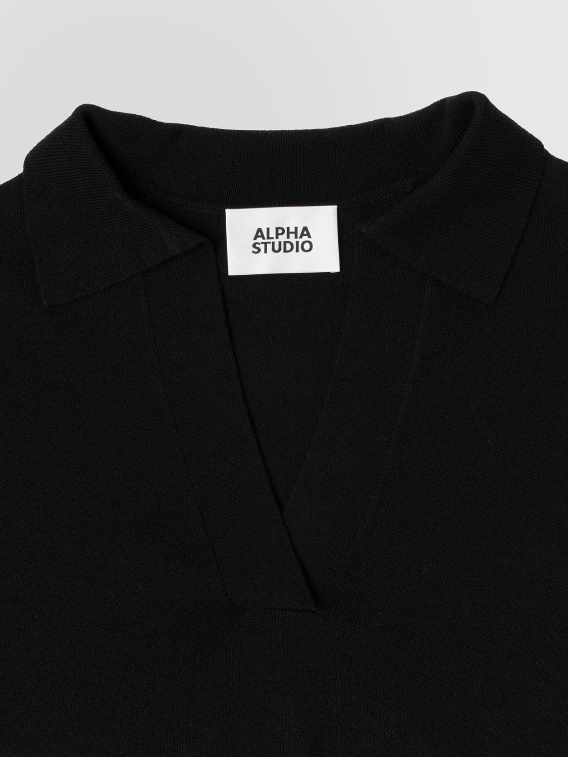 ALPHA STUDIO: POLO SHIRT IN WOOL AND CASHMERE