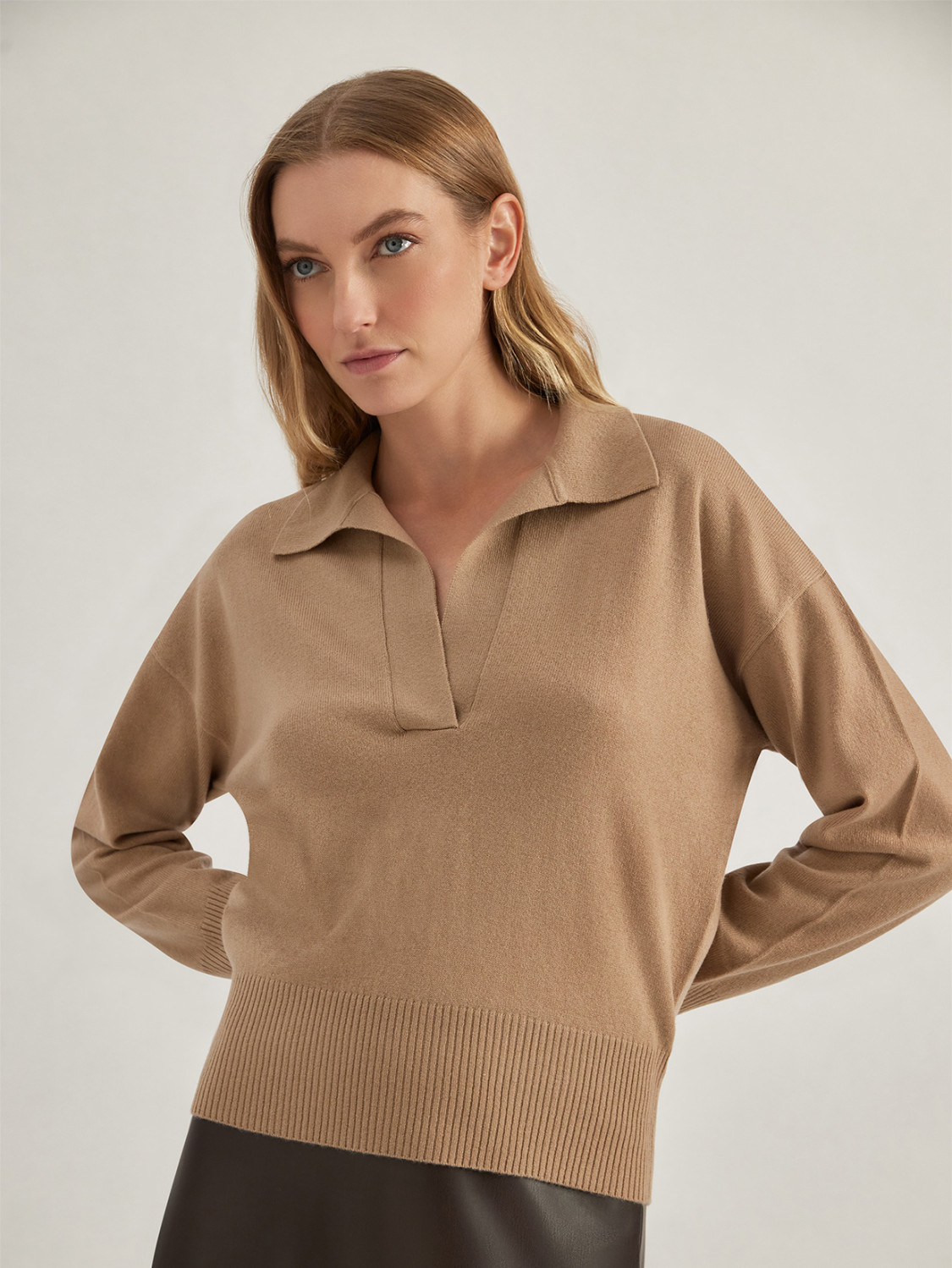 ALPHA STUDIO: POLO SHIRT IN WOOL AND CASHMERE