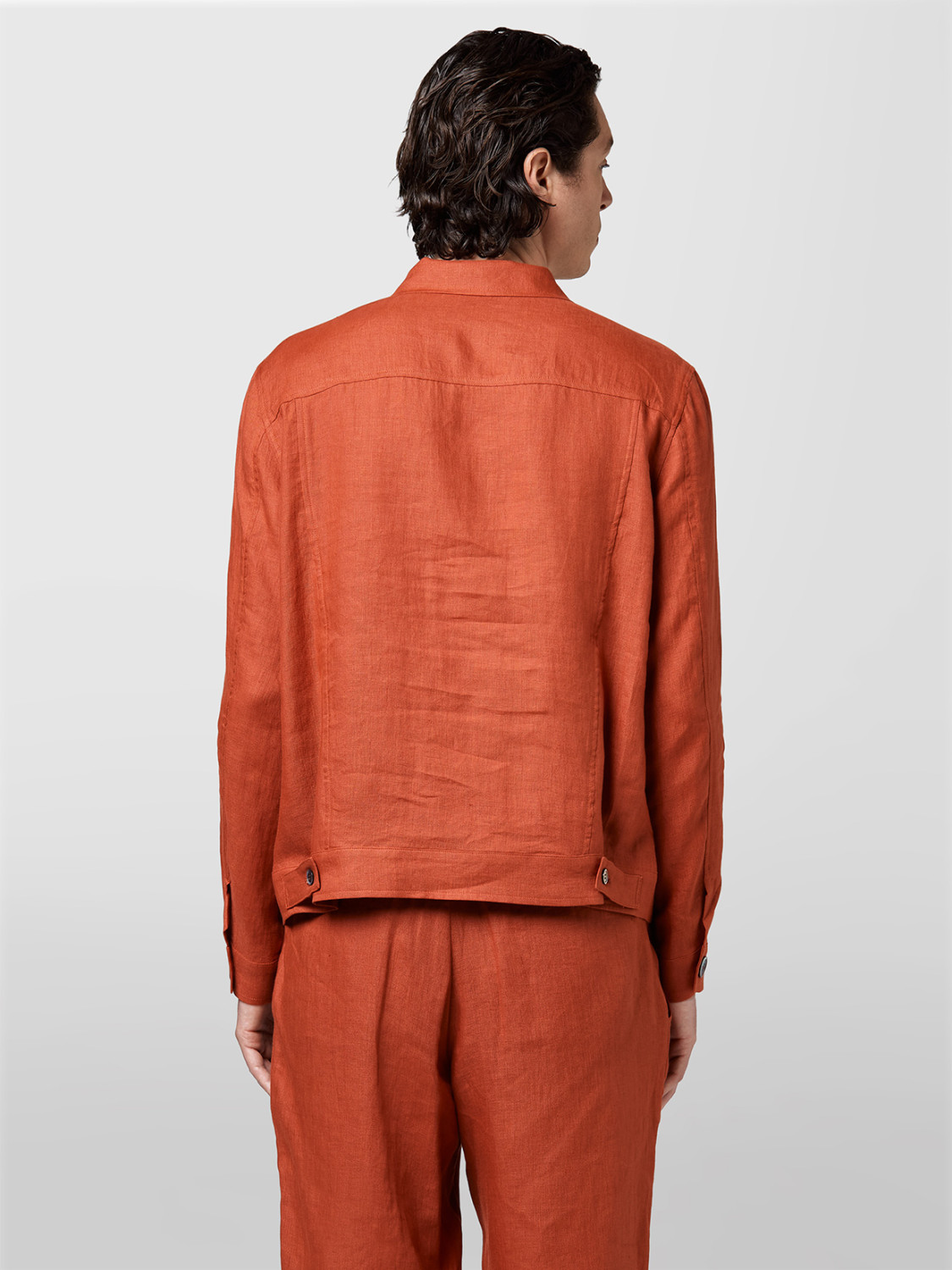 ALPHA STUDIO: SAHARIANA BOXY DE LINO