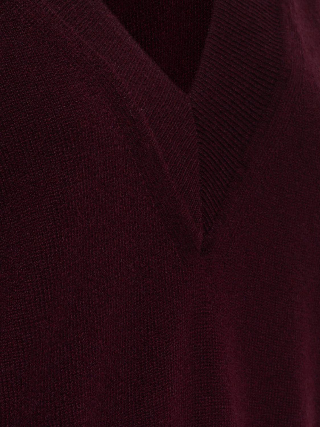 ALPHA STUDIO: FOUR SEASON V-NECK SWEATER