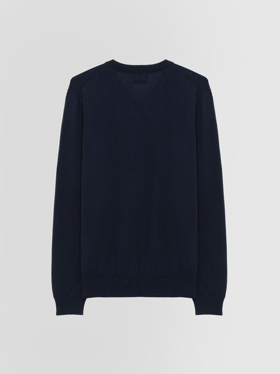 ALPHA STUDIO: V-NECK IN CREPE