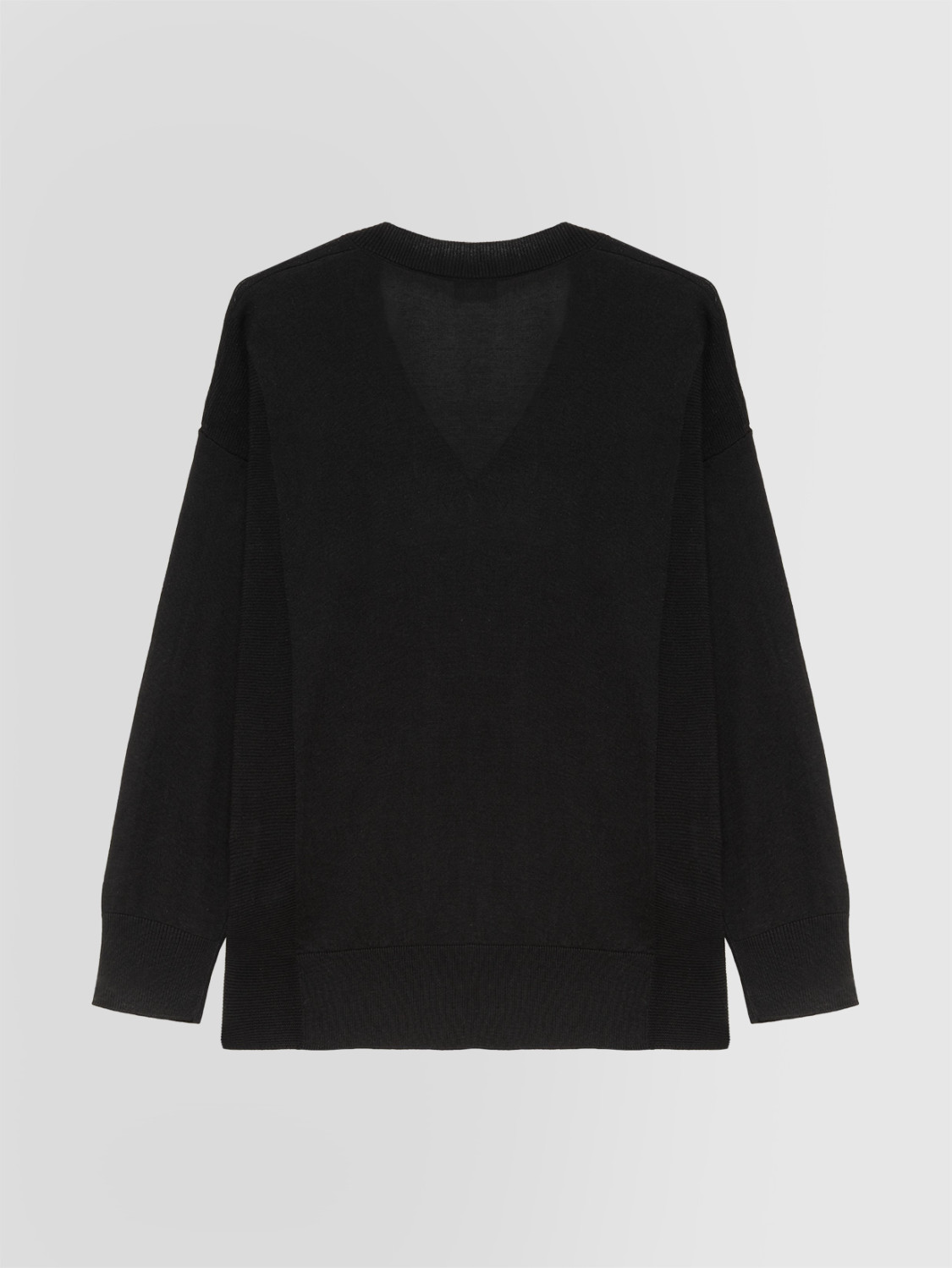 ALPHA STUDIO: JERSEY DE CUELLO PICO EN SEDA Y CACHEMIRA