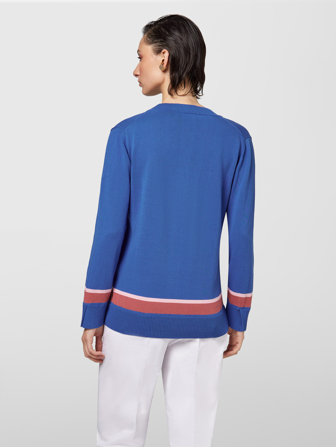 ALPHA STUDIO: SCOLLO V NEW STRIPES