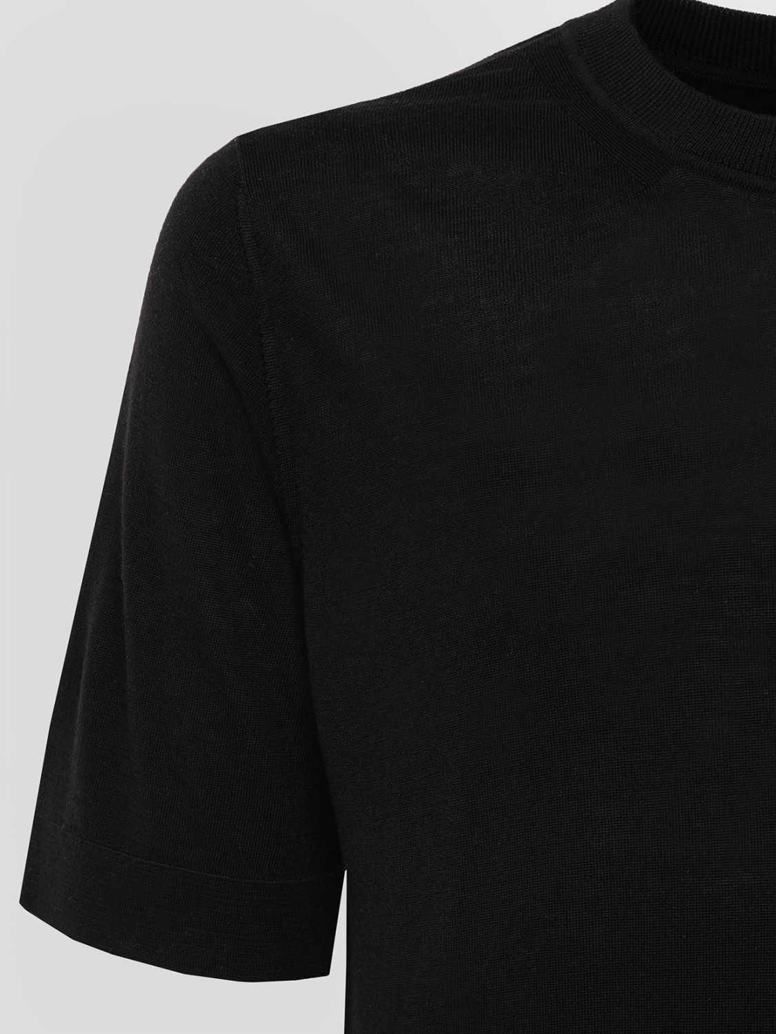 ALPHA STUDIO: ULTRA-FINE MERINO T-SHIRT