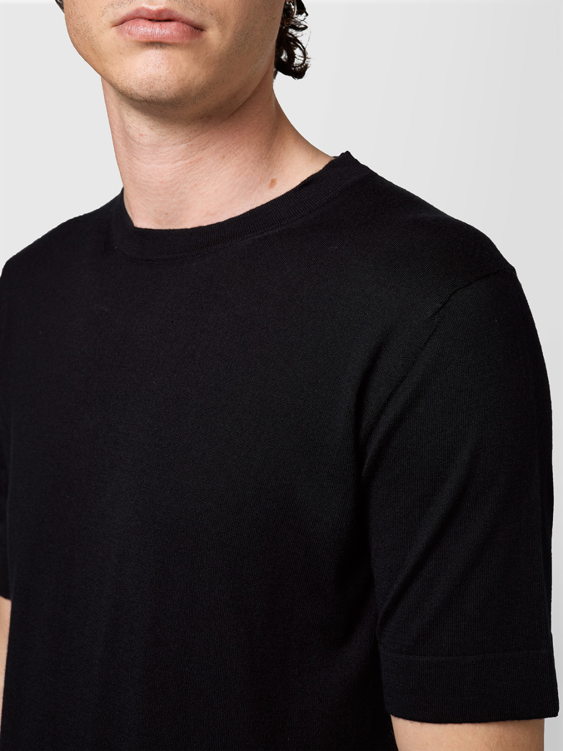 ALPHA STUDIO: CAMISETA DE SEDA Y CACHEMIRE